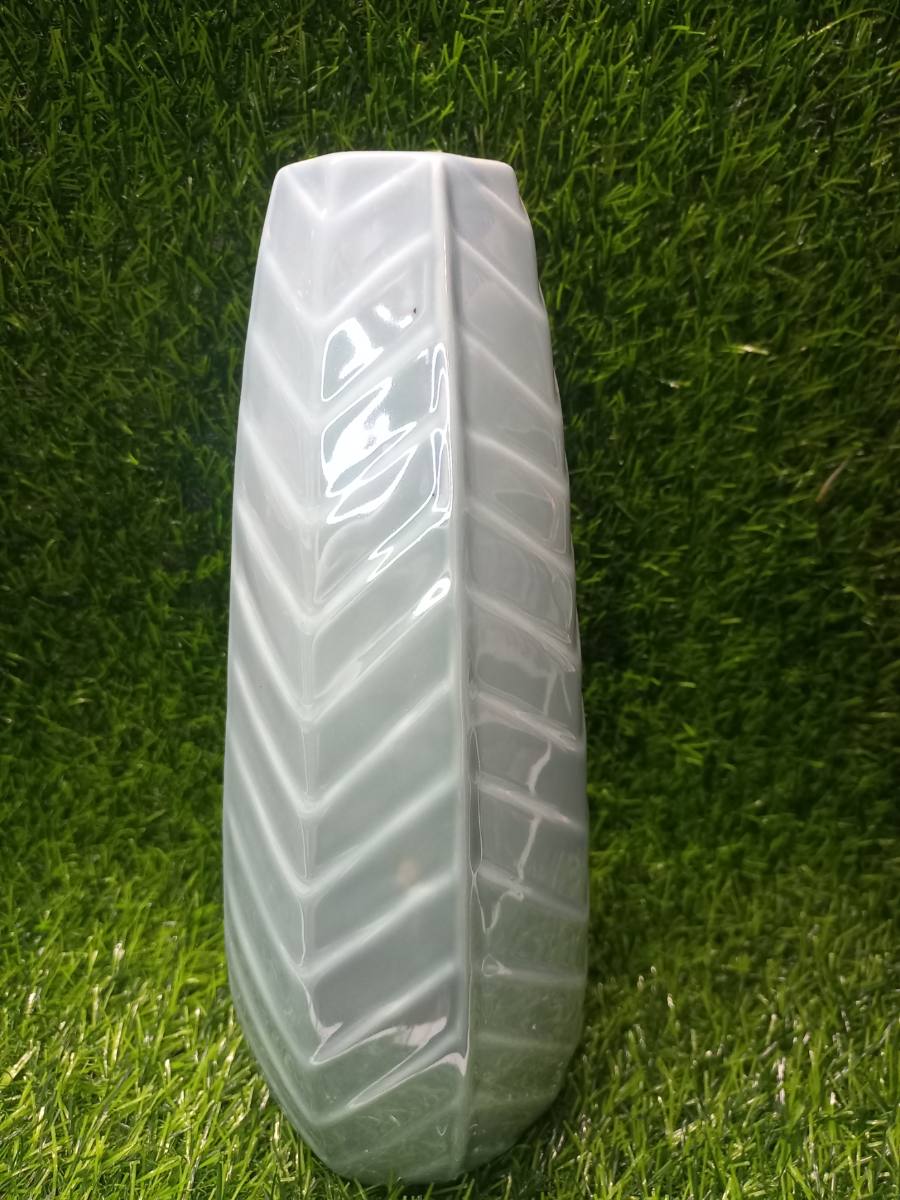 Florero de cerámica esmaltada